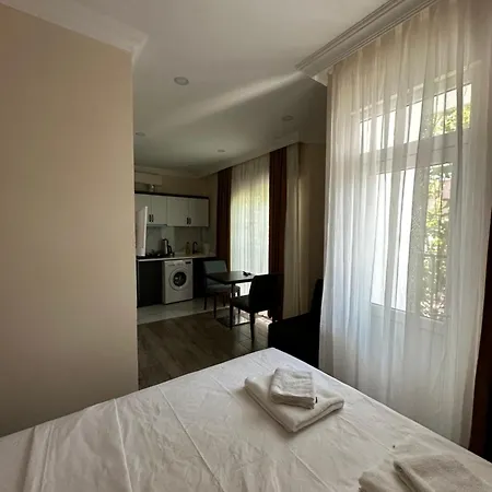 Apartment House - 11